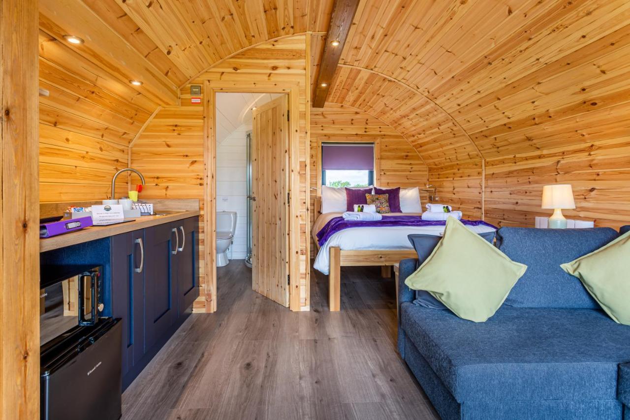 Kings Caves Glamping Hotel Torbeg Exterior photo